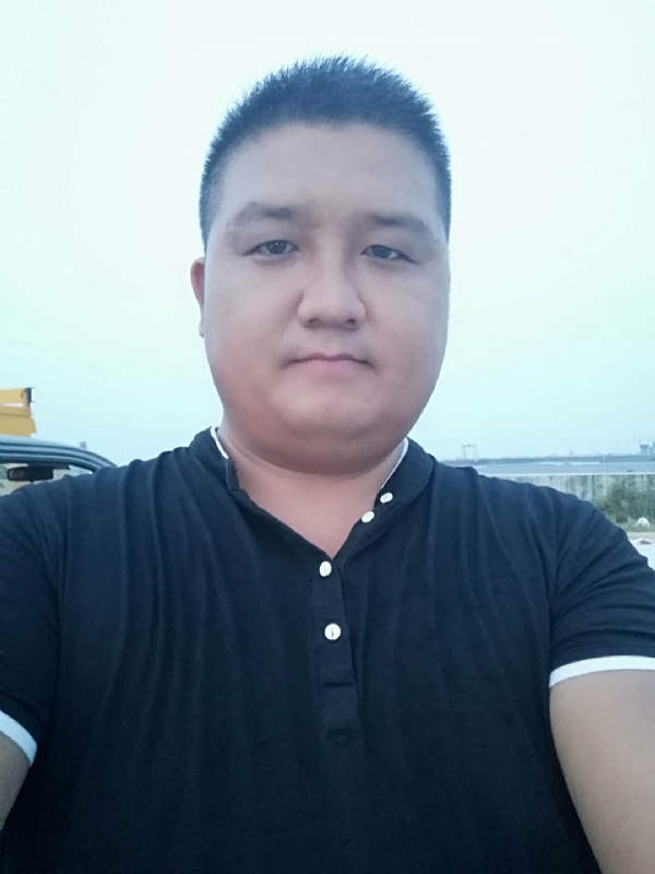 浮华的第一张照片--福建征婚网