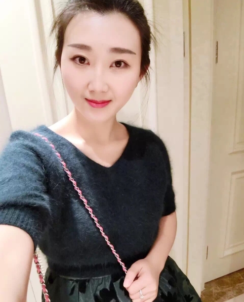 小妮的第三张照片--福建征婚网