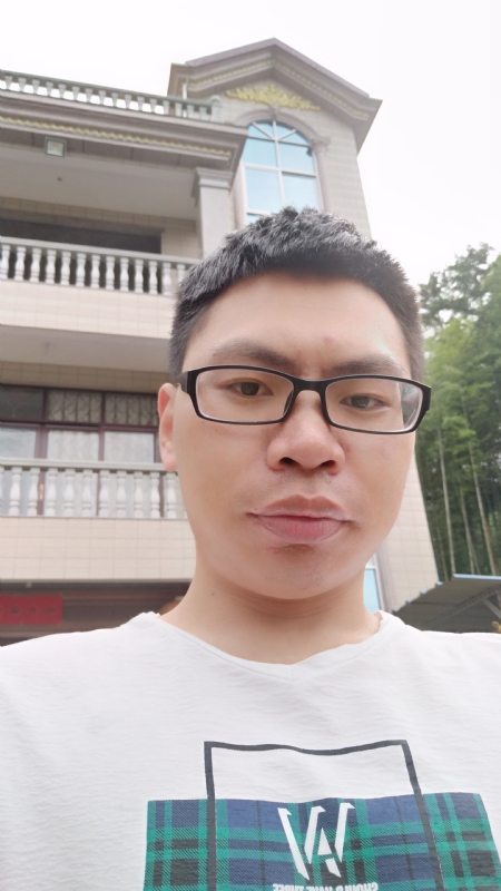 找一个人的第一张照片--福建征婚网