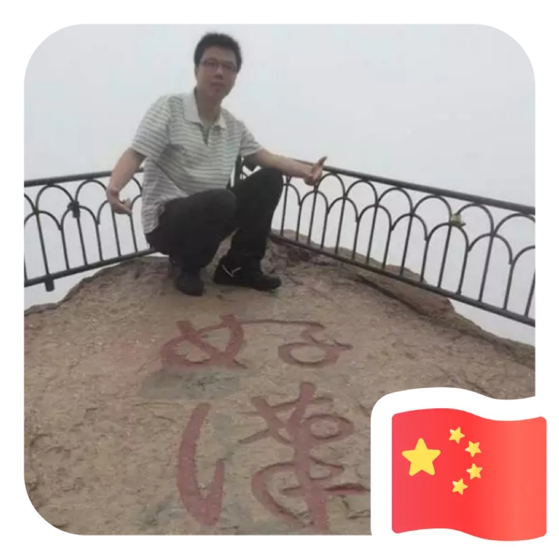 一只小虎牙的第一张照片--福建征婚网