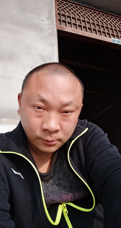 马克的第一张照片--福建征婚网