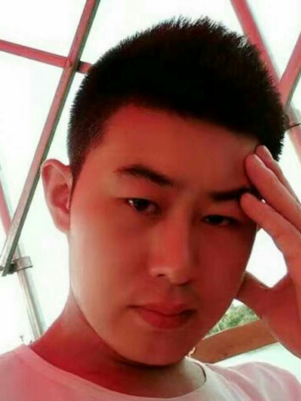 淡漠的第一张照片--福建征婚网