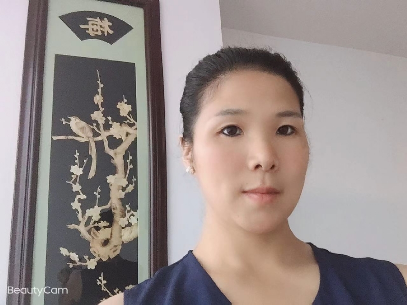 微笑的第一张照片--福建征婚网