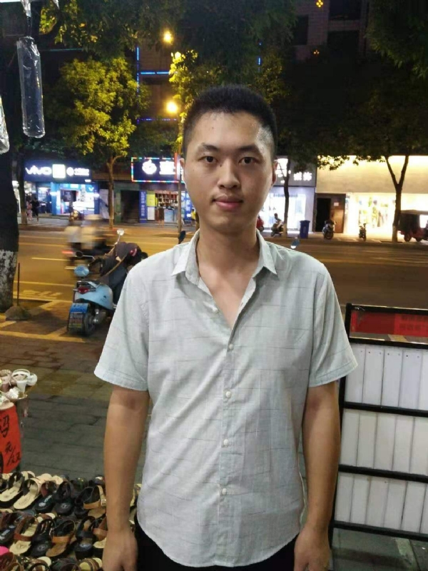 单身的雄鹰的第一张照片--福建征婚网