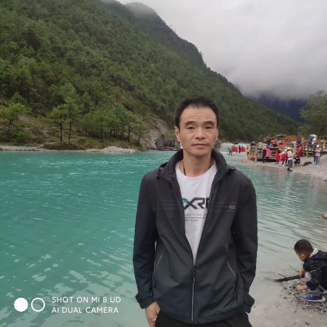 流星的第一张照片--福建征婚网