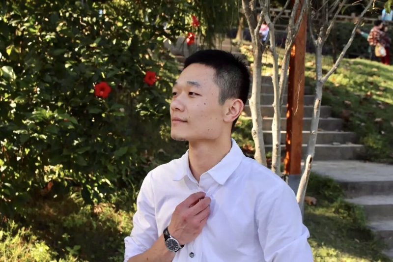 落落大方的第一张照片--福建征婚网