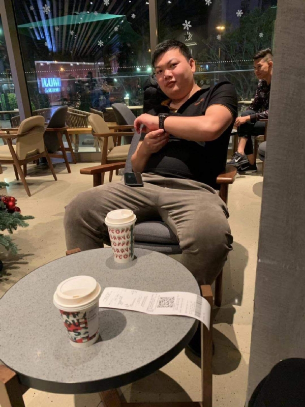 华熙的第二张照片--福建征婚网