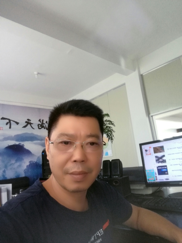 心平气和的第一张照片--福建征婚网
