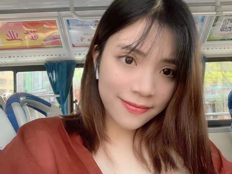 小眼睛的第一张照片--福建征婚网