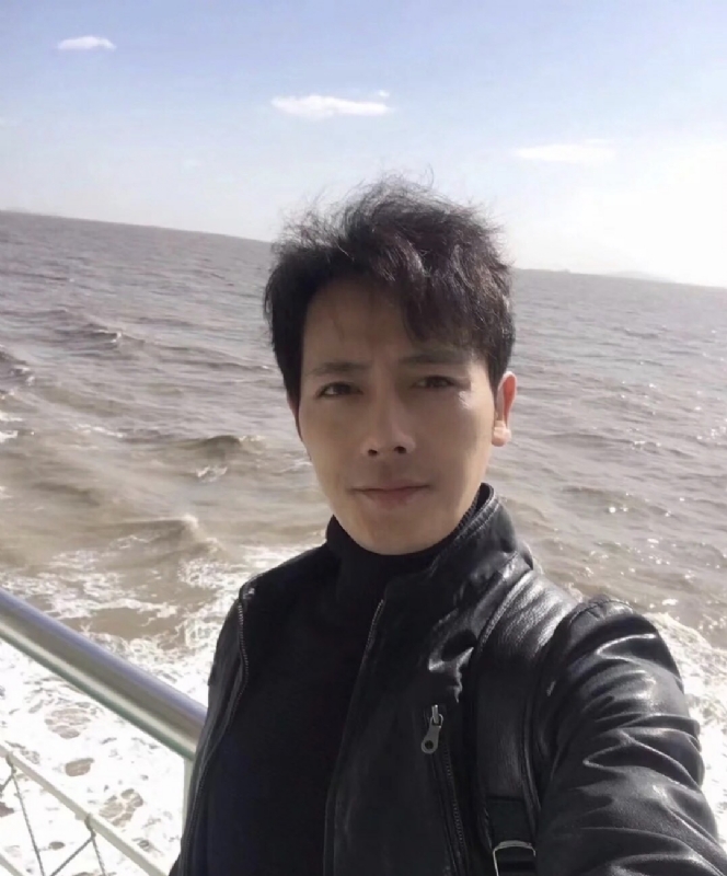 疯狂的小鱼的第一张照片--福建征婚网