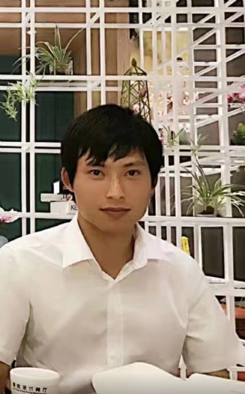 岁月的涟漪的第一张照片--福建征婚网