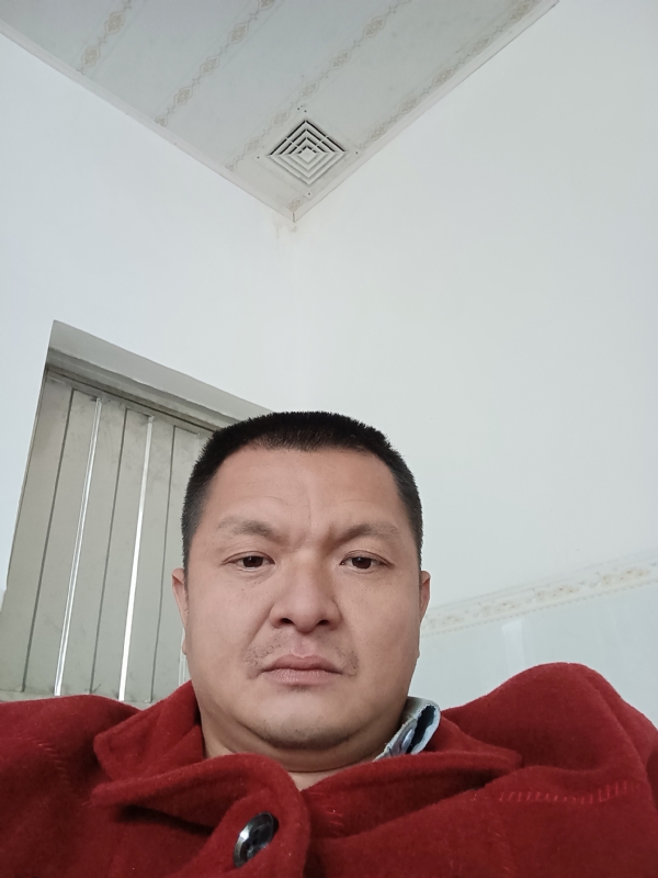 兰成龙的第一张照片--福建征婚网