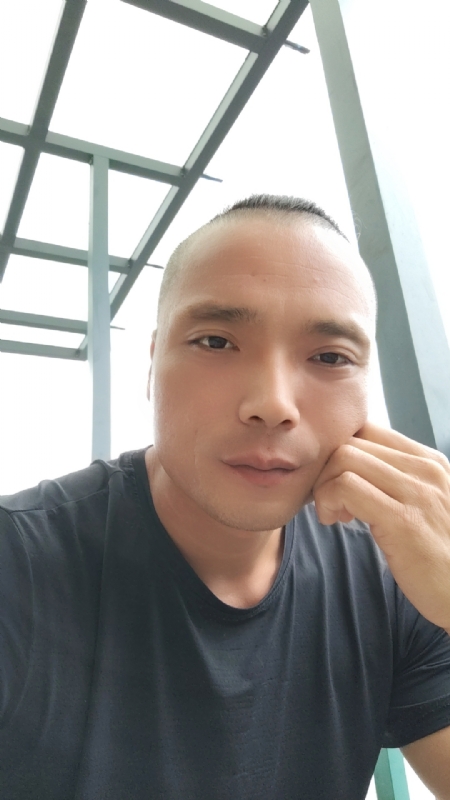 伯爵的第三张照片--福建征婚网