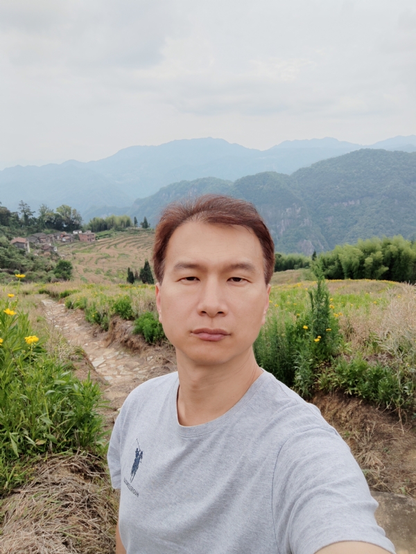彩虹的第一张照片--福建征婚网