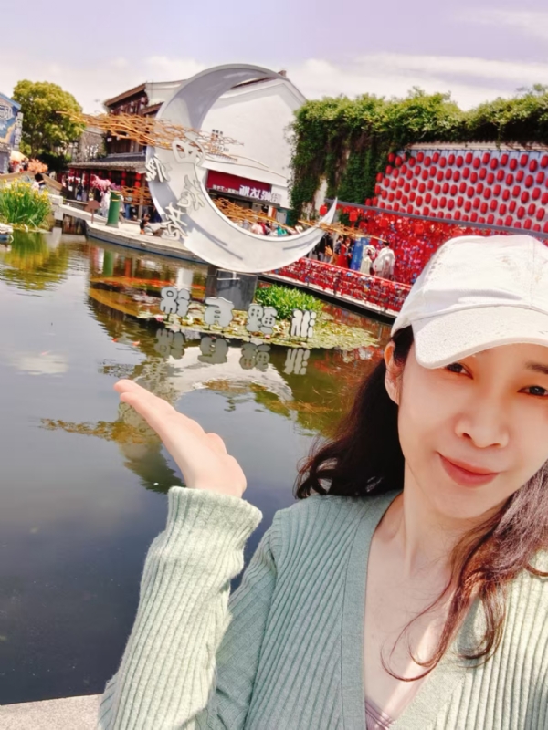 晓晓的第一张照片--福建征婚网