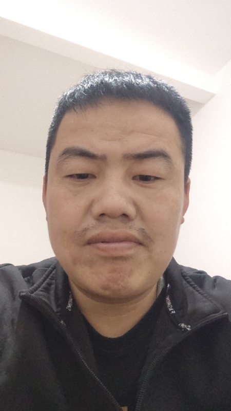 给予微笑的第一张照片--福建征婚网